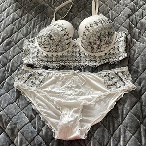 Victoria Secret bra & pantie duo